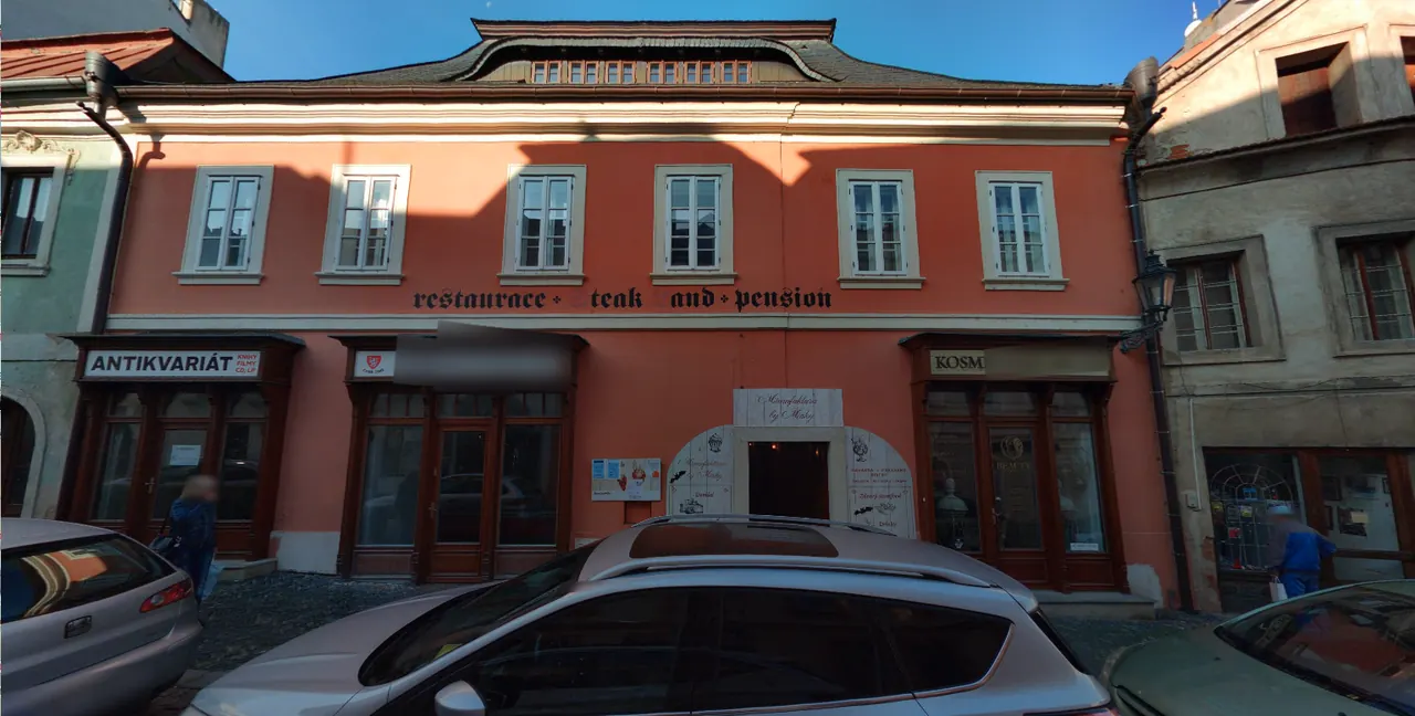 Bytový dům Na Hradbách 123 v historickém centru Kolína